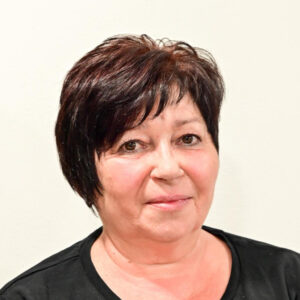 Inge Leváková