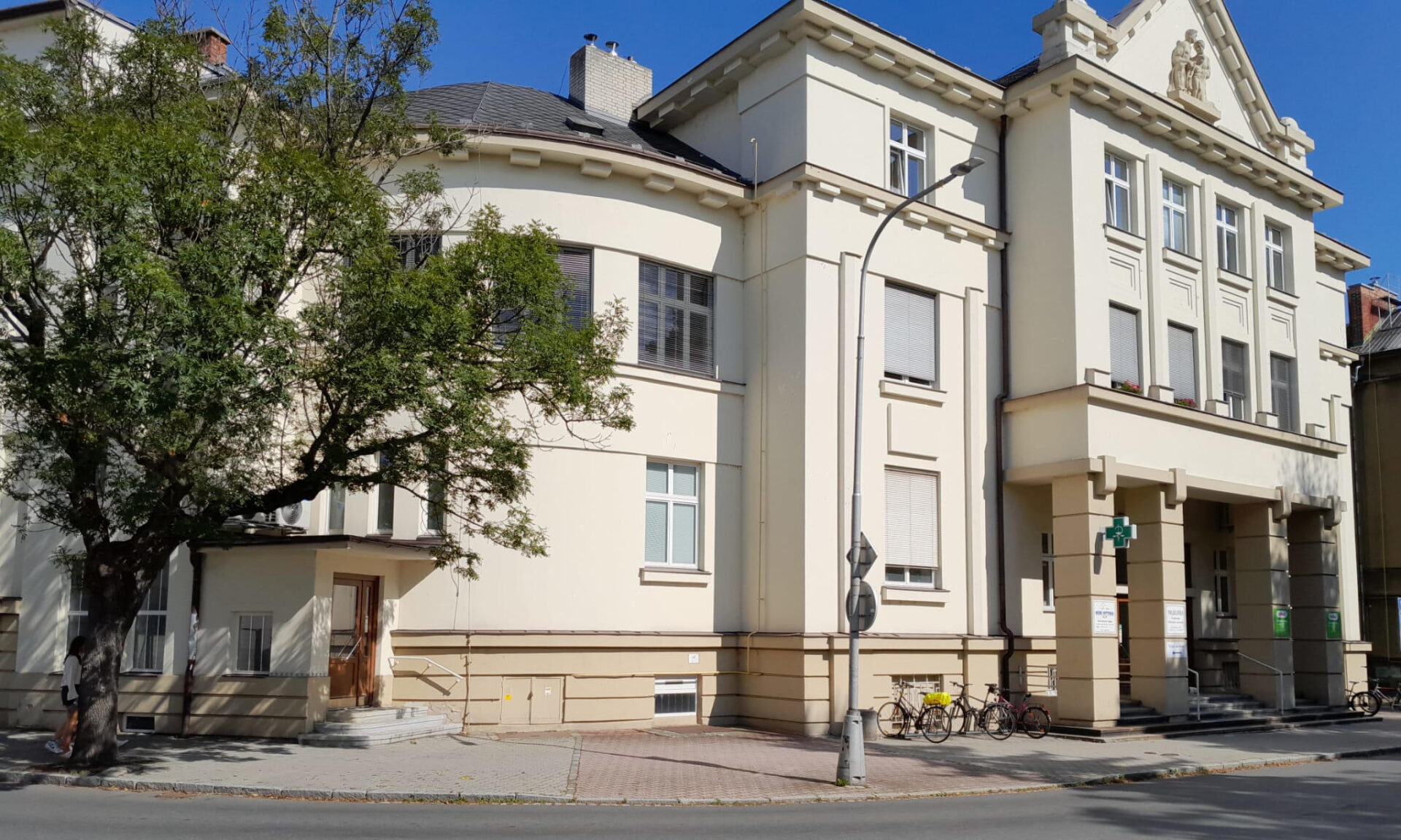 poliklinika, Slezského odboje 3, Opava